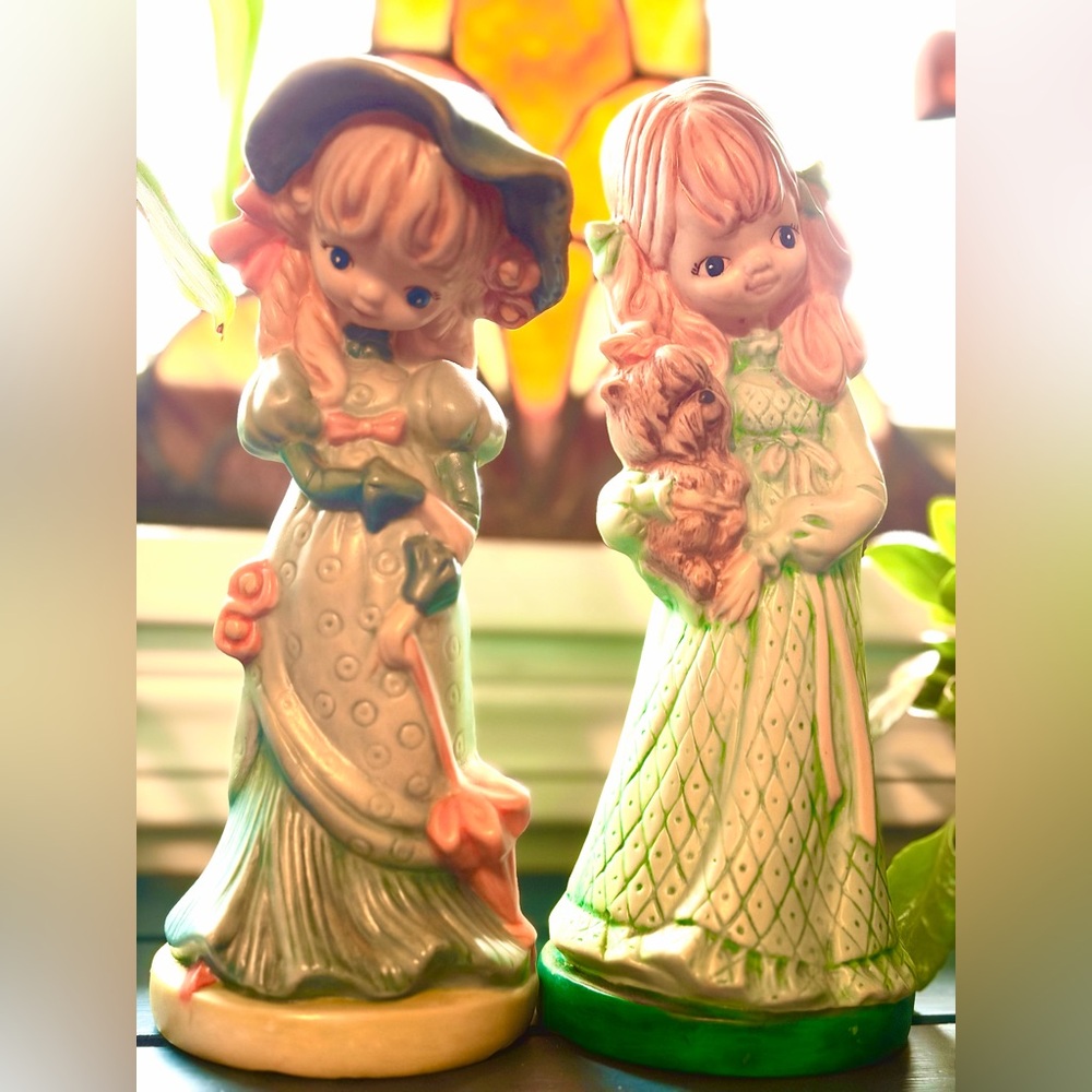 Vintage 70s Ceramic Little Girl Figurines “Big Eyes” Art Style